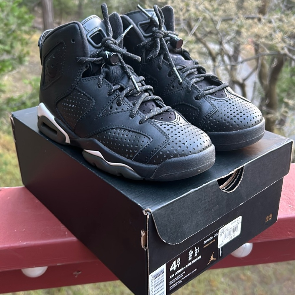 Jordan High Top Sneakers